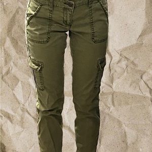 cute y2k low rise cargos from aeropostale